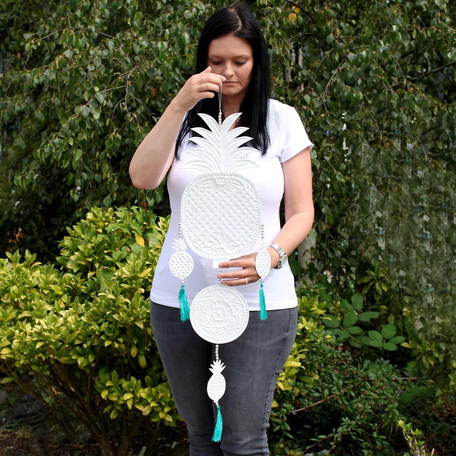 sunlit welcome aluminium hanging mobile pineapples Sunlit Welcome Aluminium Hanging Mobile Pineapples - Image 8