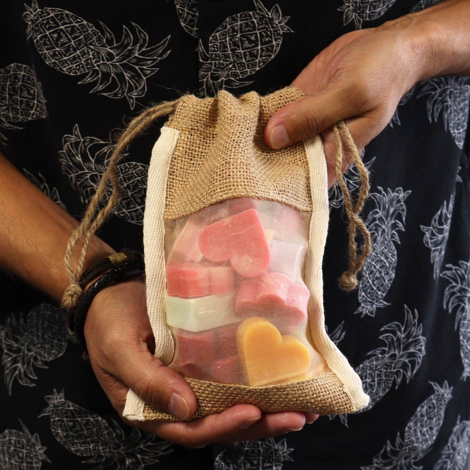 rustic gift pouch in washed jute large Rustic Gift Pouch in Washed Jute Large - Image 5