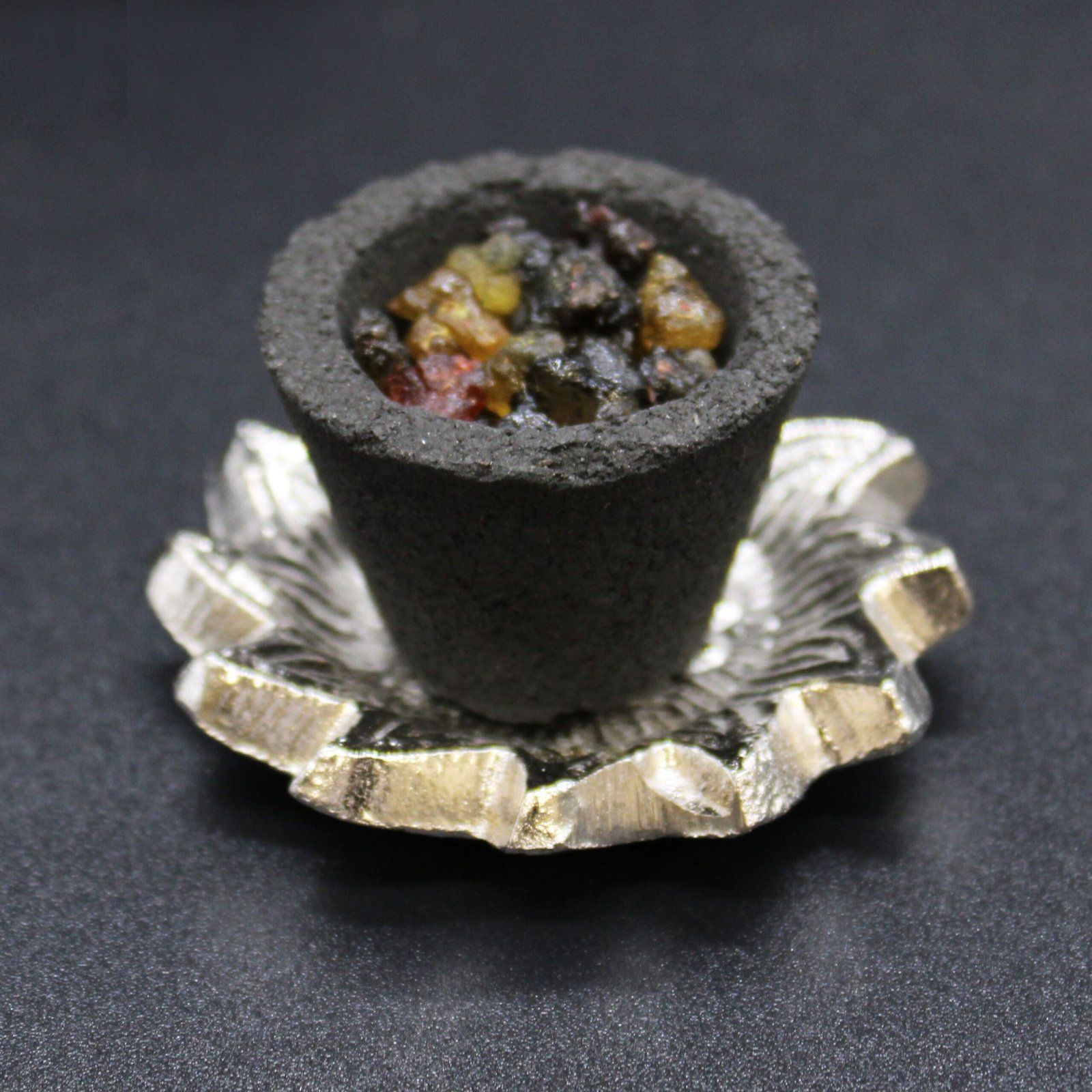 deep grounding resin incense cups myrrh Deep Grounding Resin Incense Cups Myrrh - Image 5