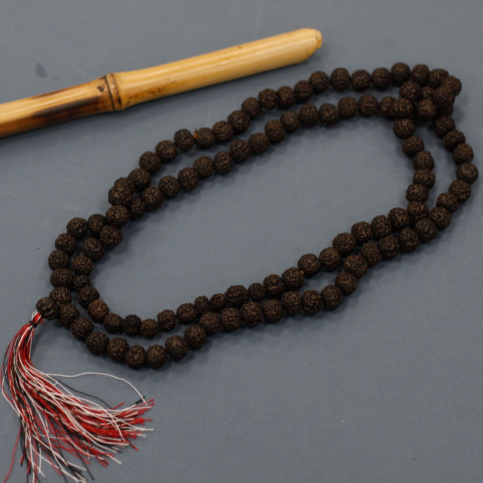 grounding meditation mala necklace dark rudraksha Grounding Meditation Mala Necklace Dark Rudraksha - Image 5