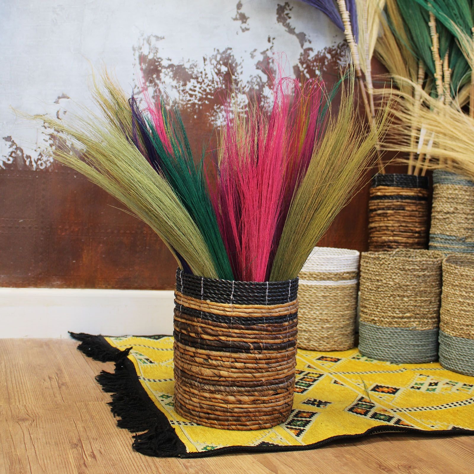 organic pampas broom bundle natural finish Organic Pampas Broom Bundle Natural Finish - Image 4