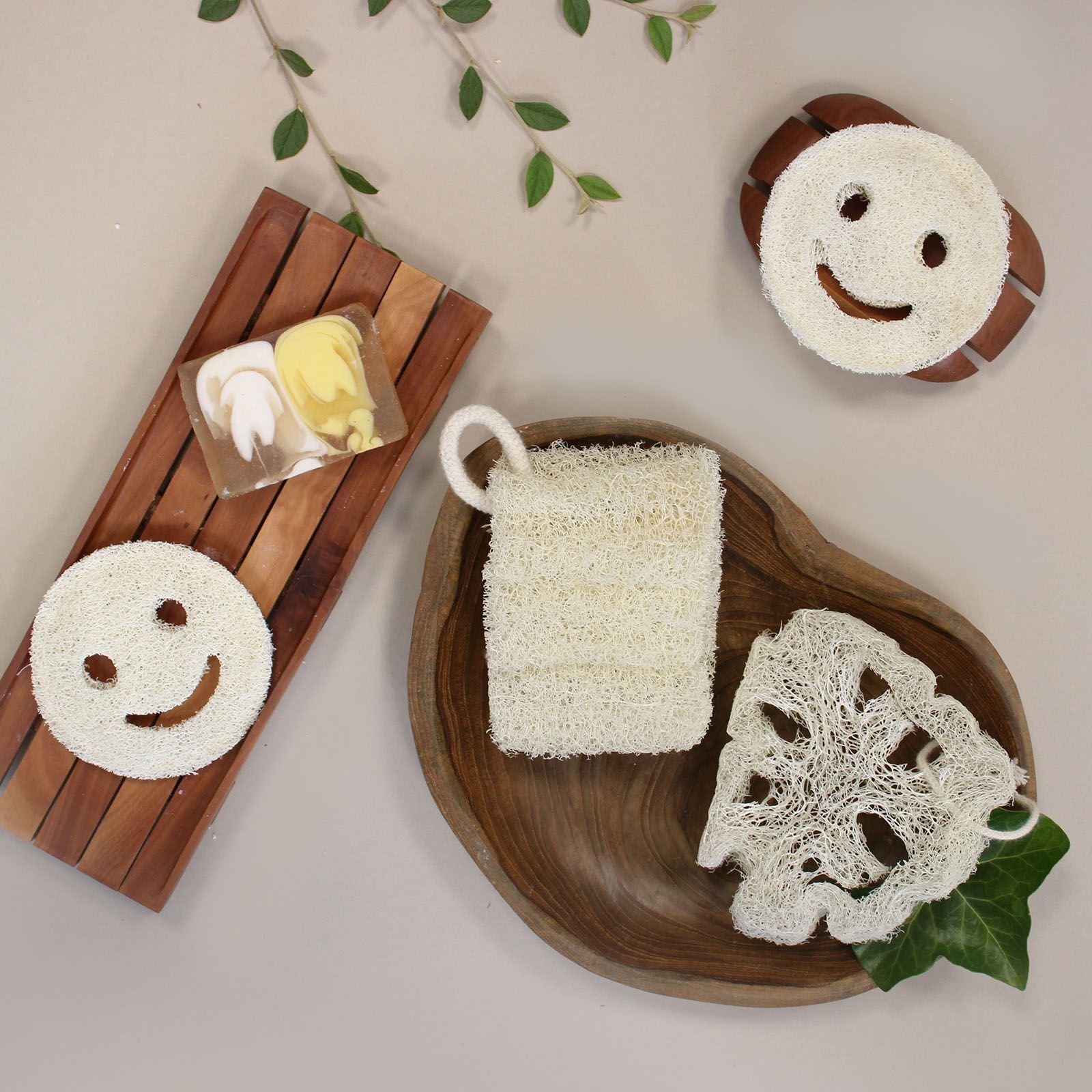 playful body exfoliating loofah smiley Playful Body Exfoliating Loofah Smiley - Image 4