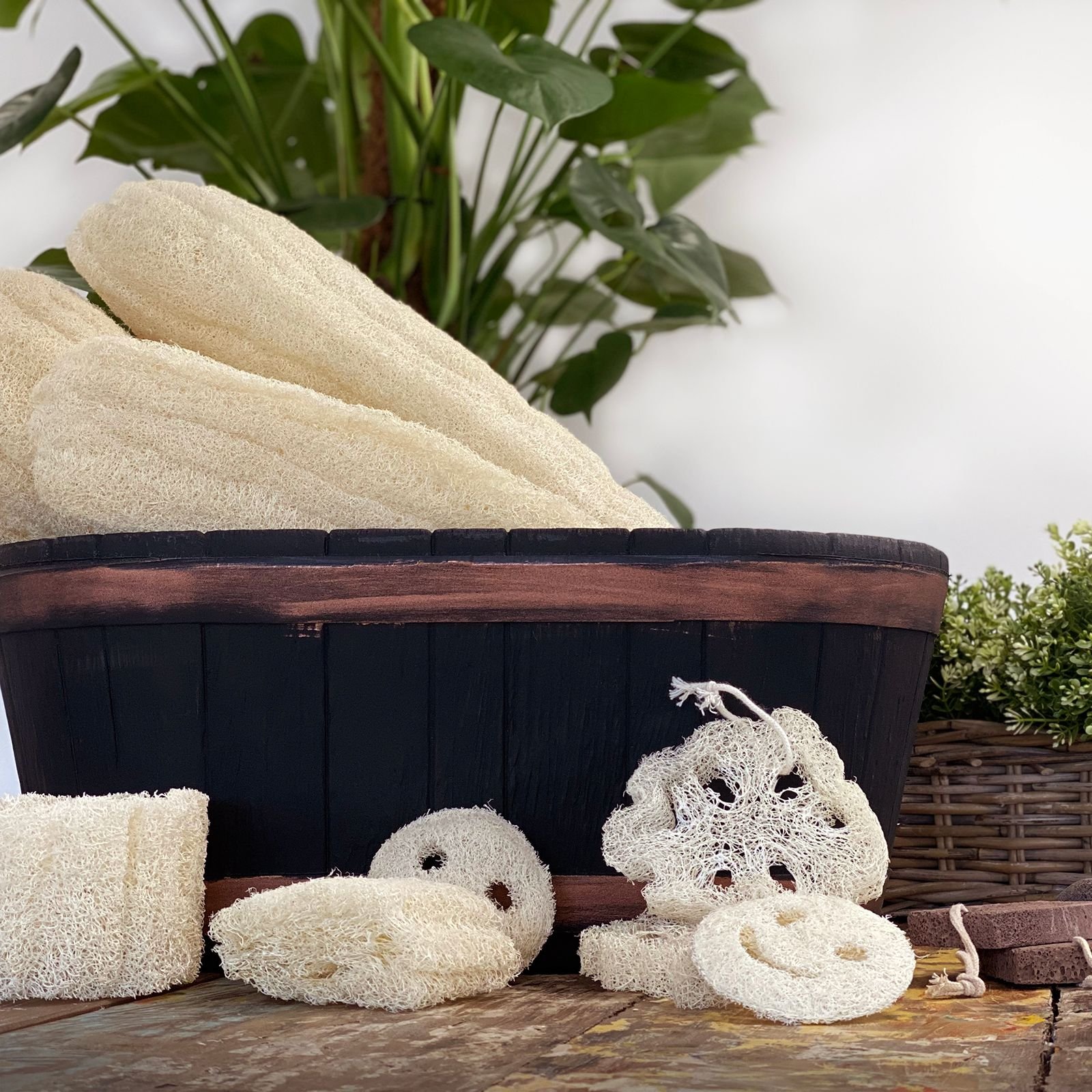 playful body exfoliating loofah smiley Playful Body Exfoliating Loofah Smiley - Image 6