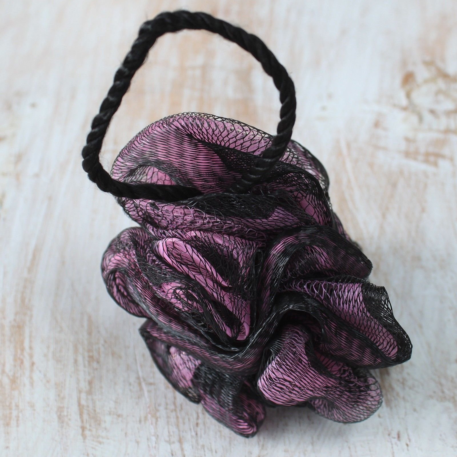 silky radiance bath scrunchie set mesh Silky Radiance Bath Scrunchie Set Mesh - Image 7