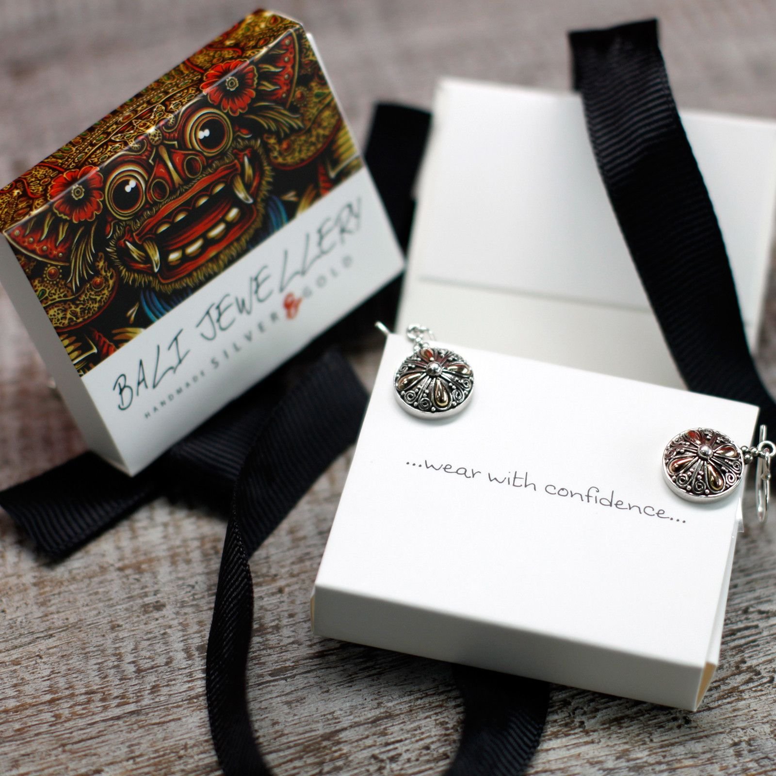 protective hamsa drop earrings silver gold Protective Hamsa Drop Earrings Silver Gold - Image 8