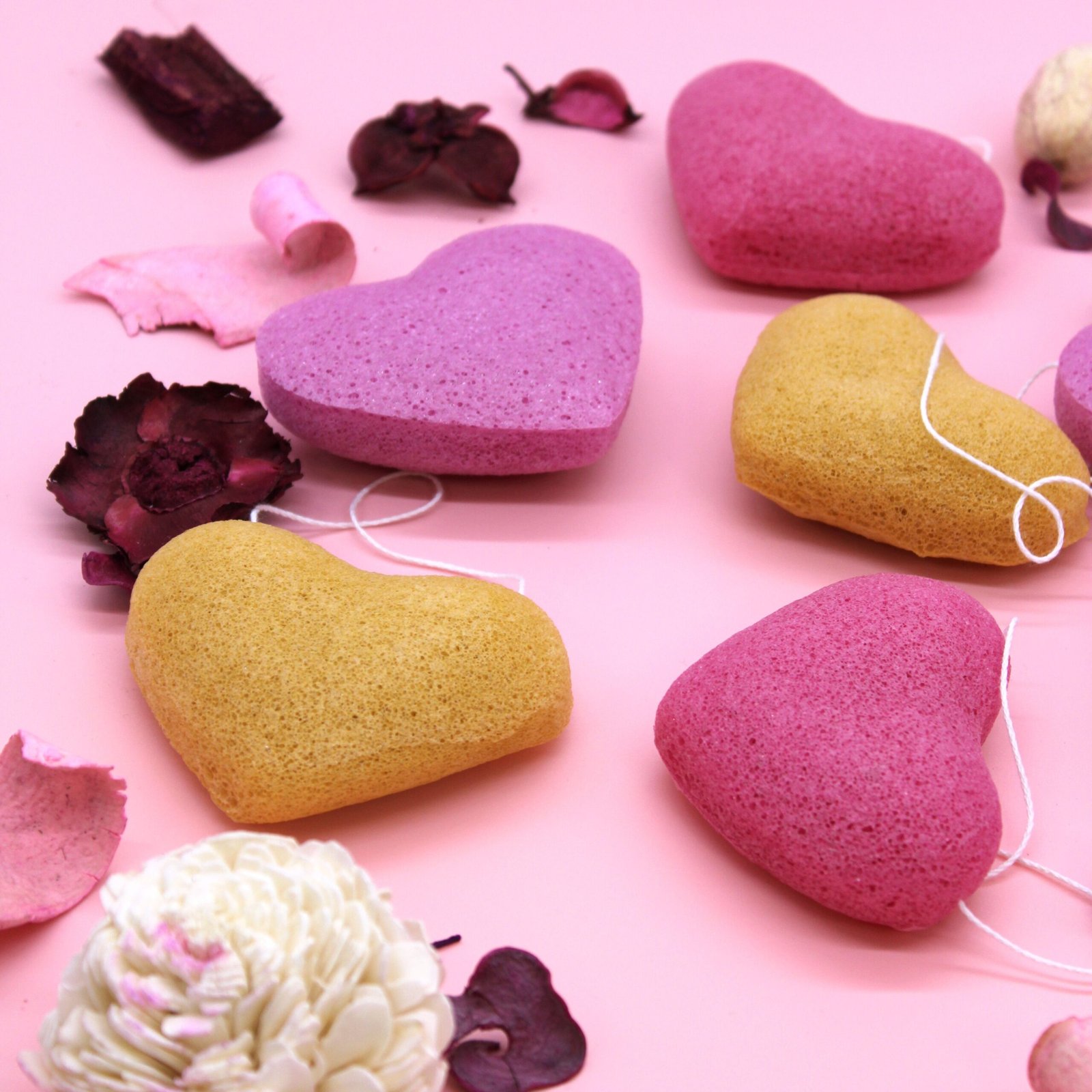 soothing heart konjac sponge rose infused Soothing Heart Konjac Sponge Rose Infused - Image 6