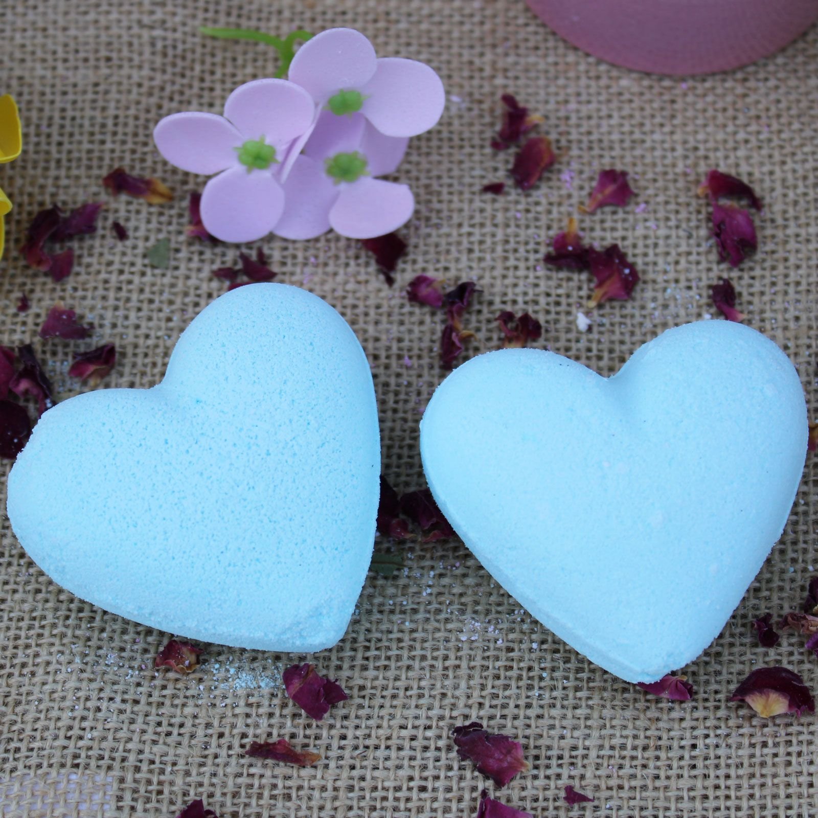 soft comfort heart bath bomb baby powder Soft Comfort Heart Bath Bomb Baby Powder - Image 2