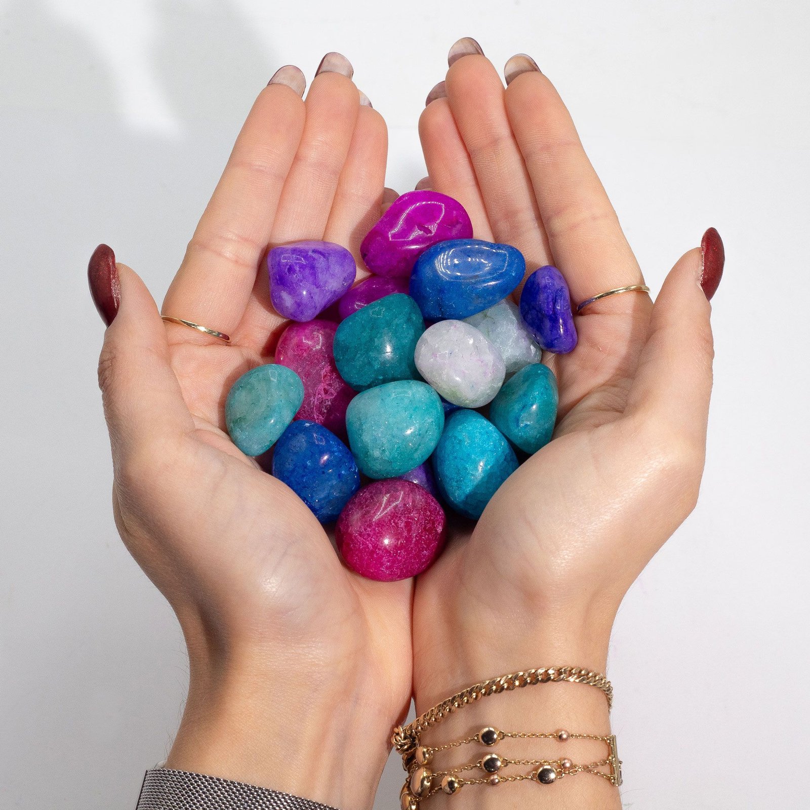 radiant energy crackle quartz tumbled mix Radiant Energy Crackle Quartz Tumbled Mix - Image 2