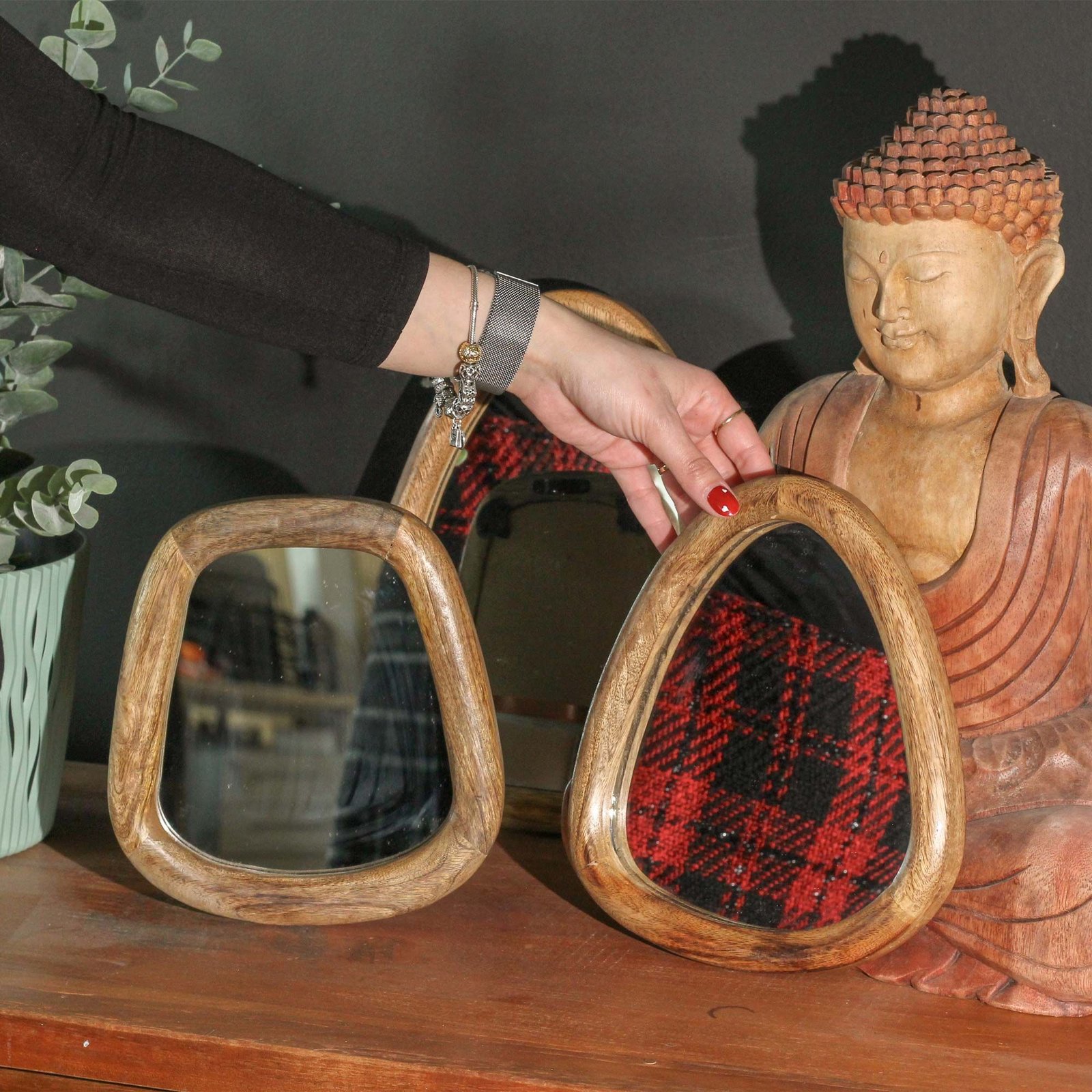 organic pebble wall mirrors set dark brown Organic Pebble Wall Mirrors Set Dark Brown - Image 4