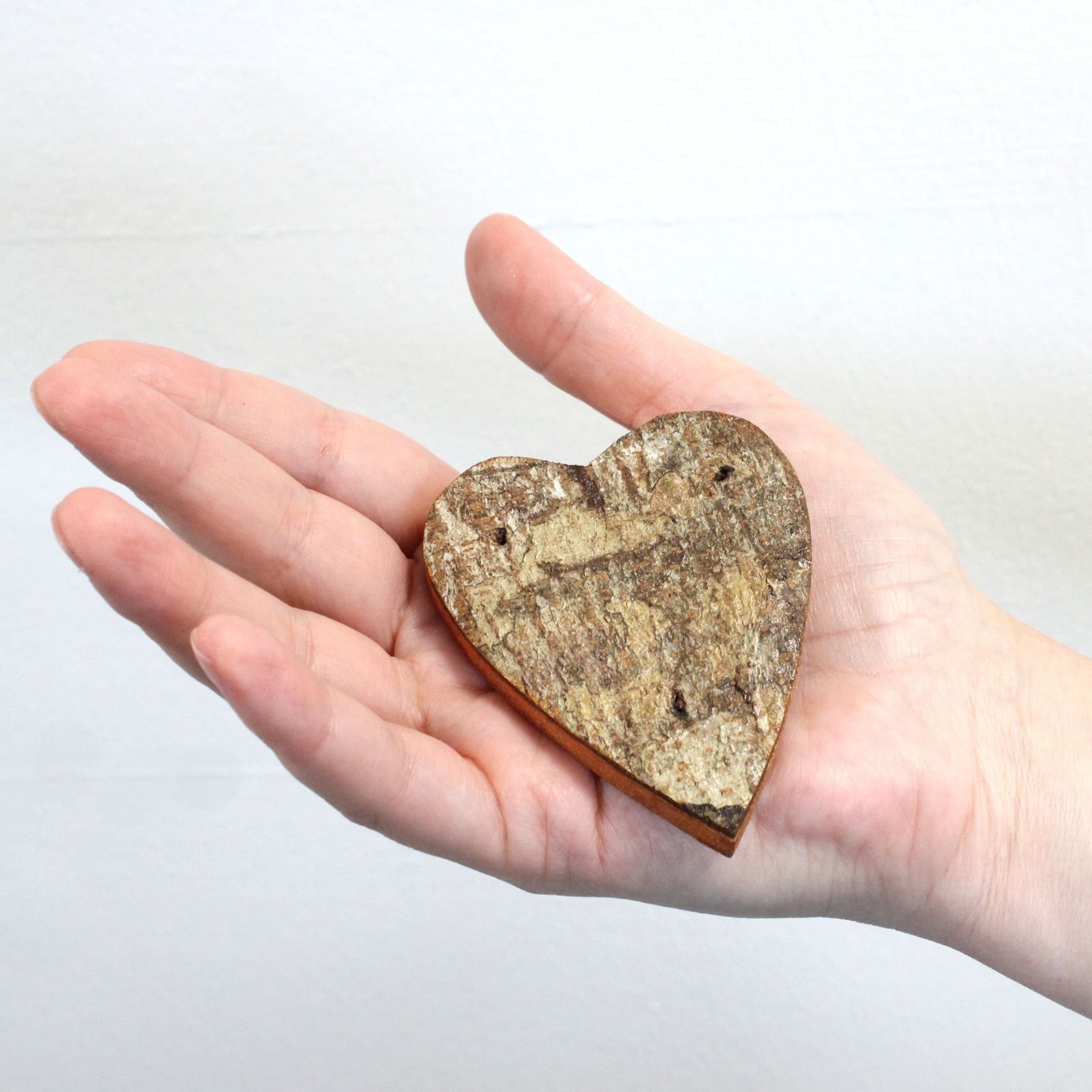 heartfelt rustic bark letter decor love Heartfelt Rustic Bark Letter Decor LOVE - Image 4