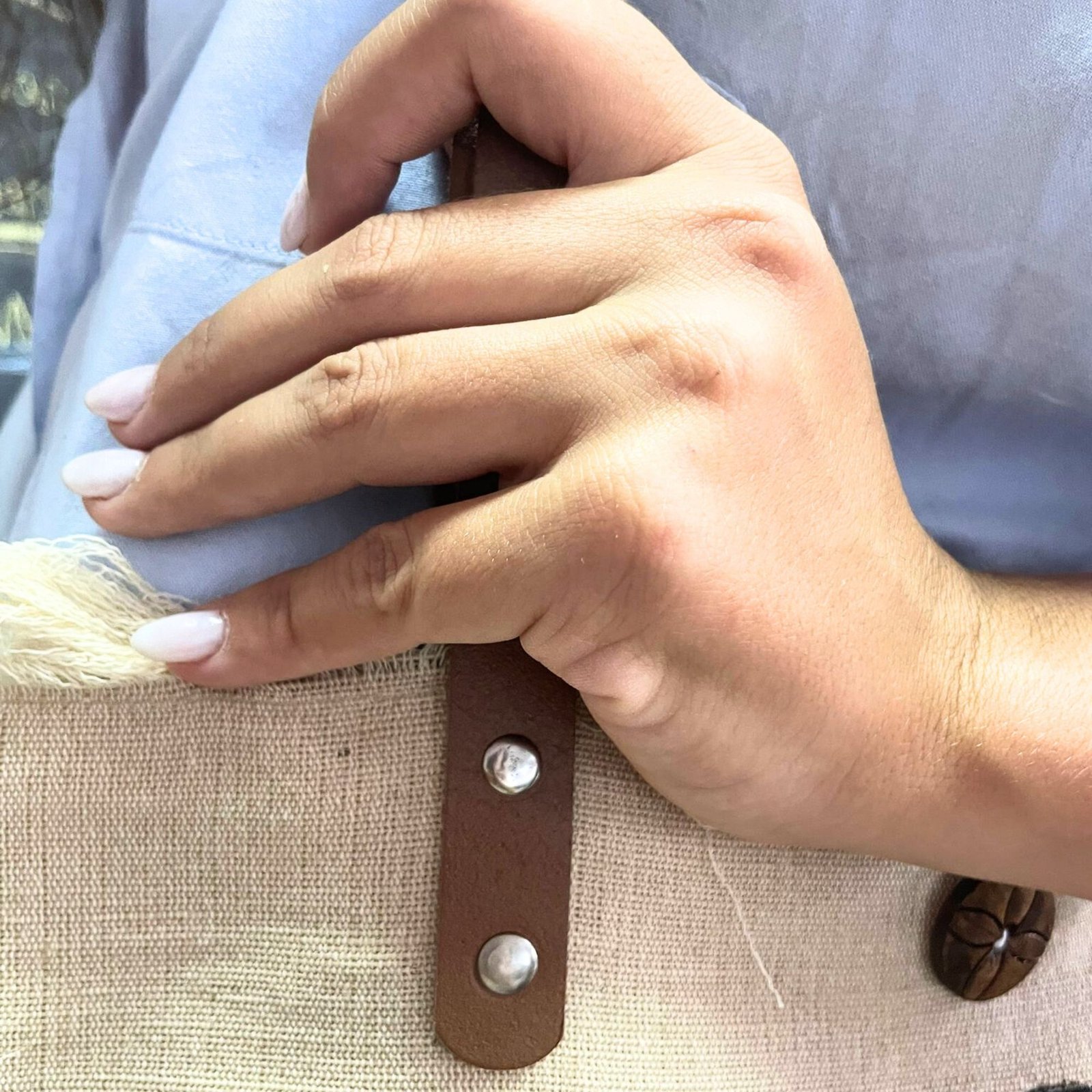 everyday inspiration canvas tote leather handle Everyday Inspiration Canvas Tote Leather Handle - Image 3